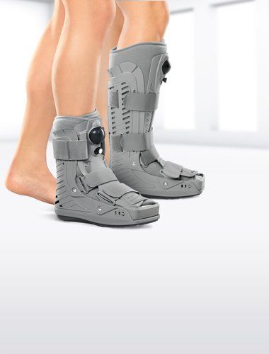 Protect. CAT Walker – stabilizācijas zābaks ar vieglas konstrukcijas karkasu