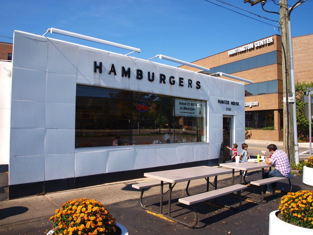 Hunter House Hamburgers Storefront