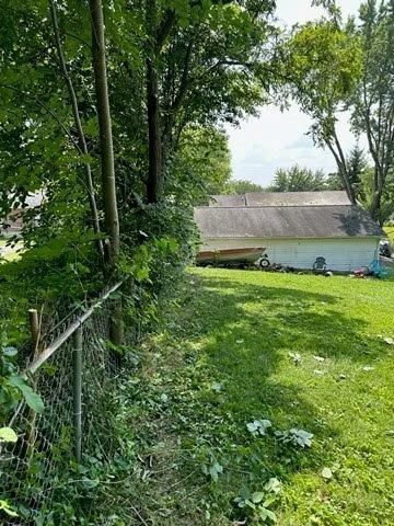 Fence row trimming - Waynesville, Ohio - Ideal Cut & Trim LLC
