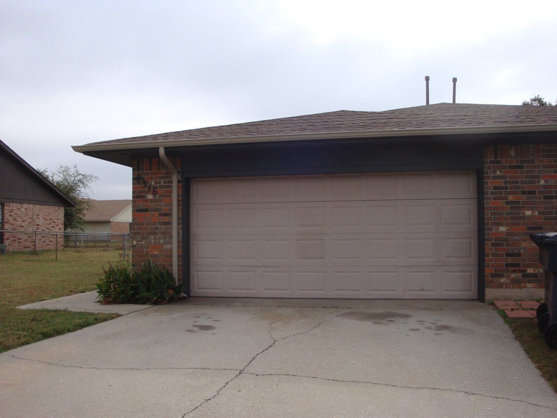 8th Eagle Duplex Exterior | Desert Crest LLC