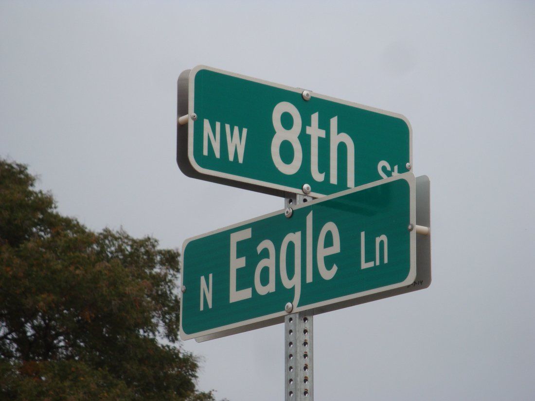 8th Eagle Duplex Street Sign | Desert Crest LLC