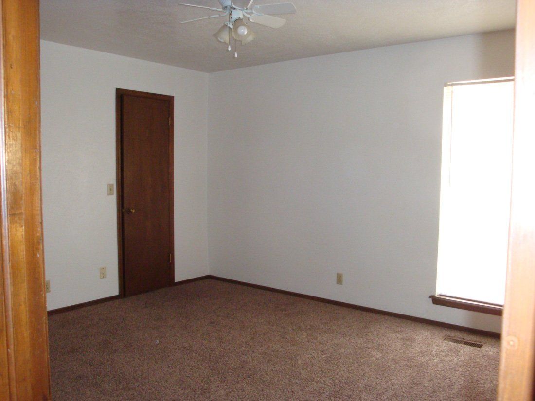 8th Eagle Duplex Bedroom | Desert Crest LLC