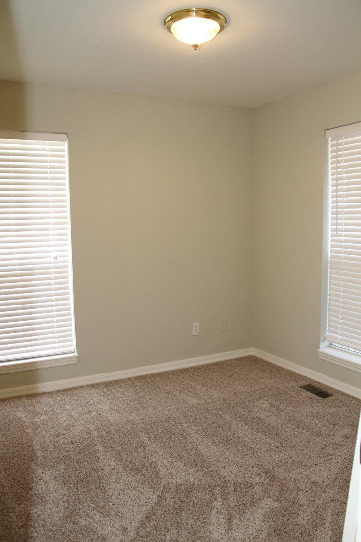 Asbury Place Condominium Bedroom | Desert Crest LLC