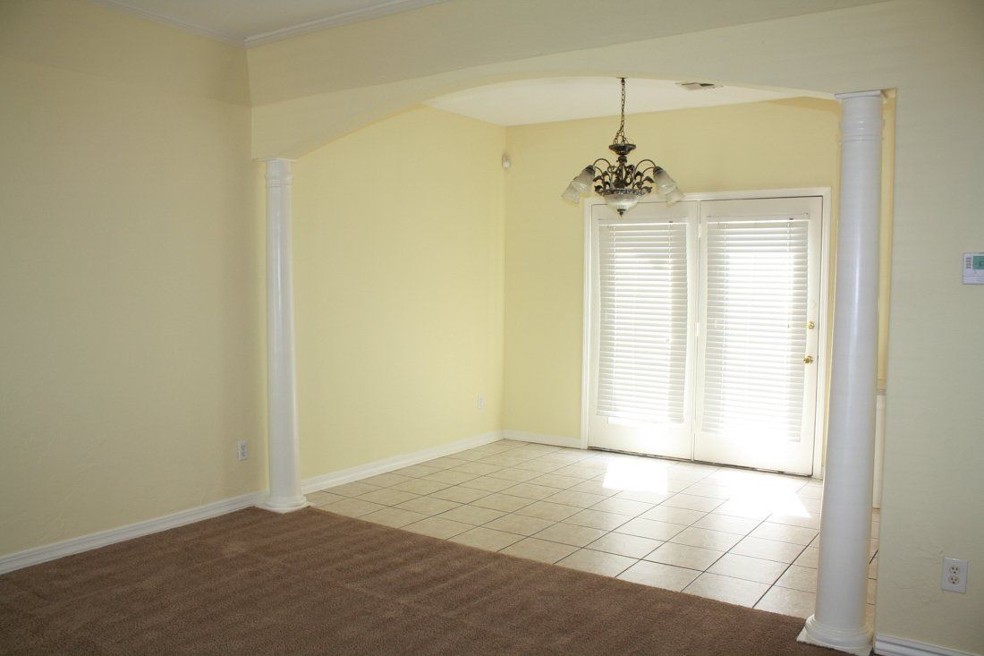 Asbury Place Condominium Entrance | Desert Crest LLC