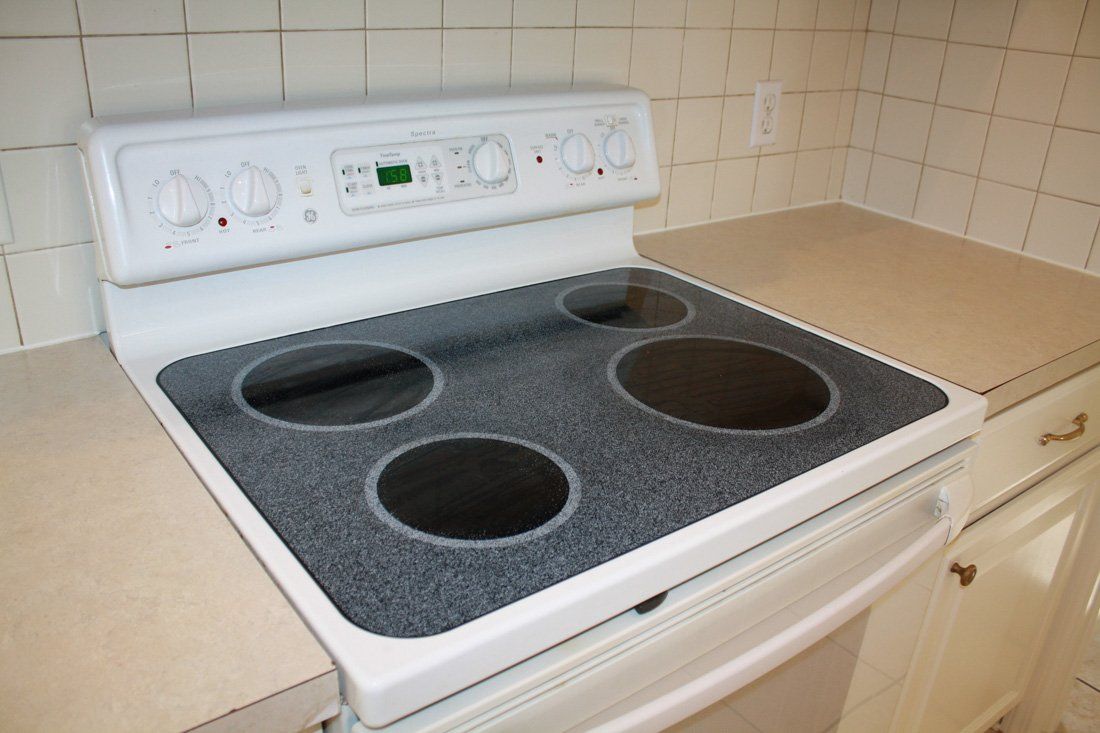 Asbury Place Condominium Kitchen | Desert Crest LLC