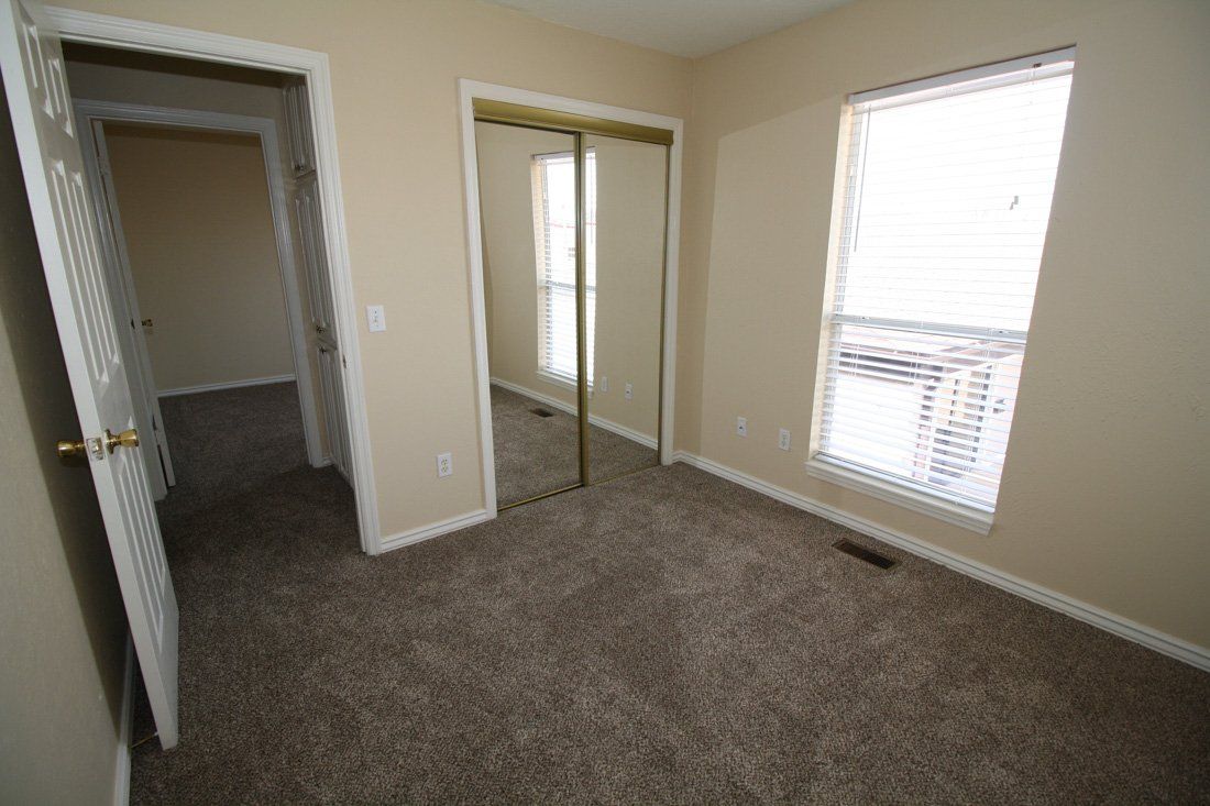 Asbury Place Condominium Bedroom | Desert Crest LLC