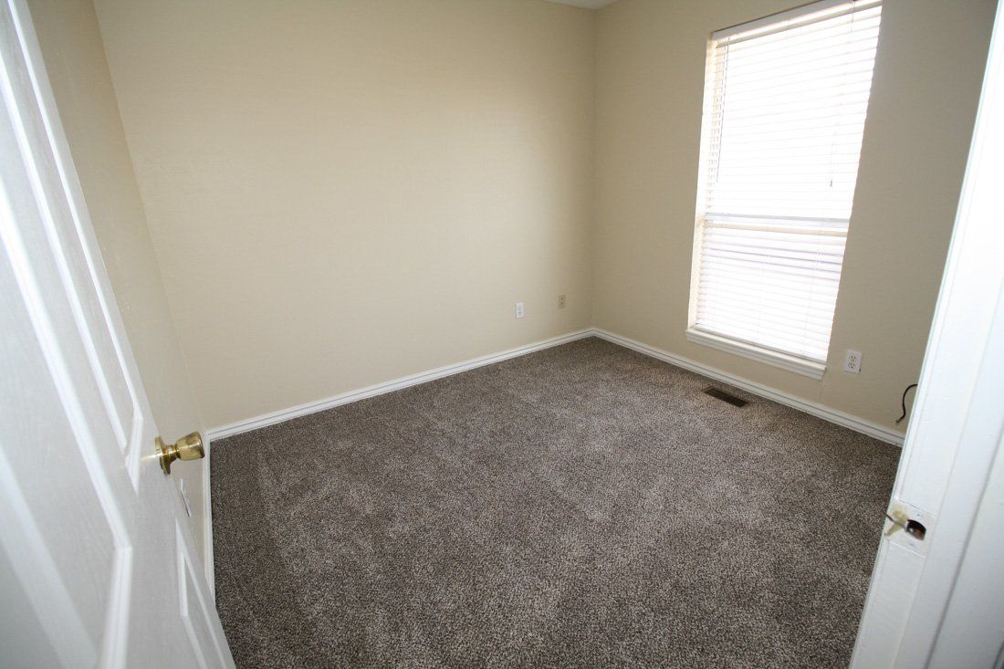 Asbury Place Condominium Bedroom | Desert Crest LLC