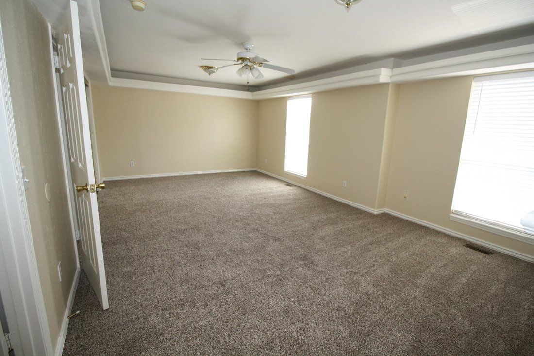 Asbury Place Condominium Living Room | Desert Crest LLC