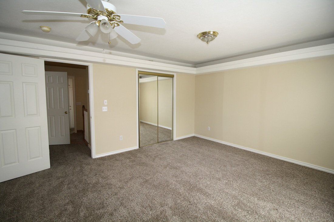 Asbury Place Condominium Living Room | Desert Crest LLC