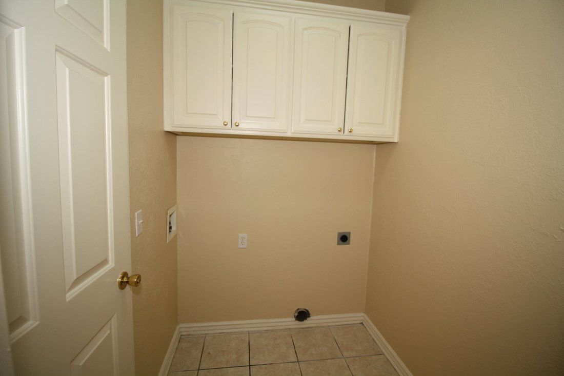 Asbury Place Condominium Laundry Hook Up| Desert Crest LLC