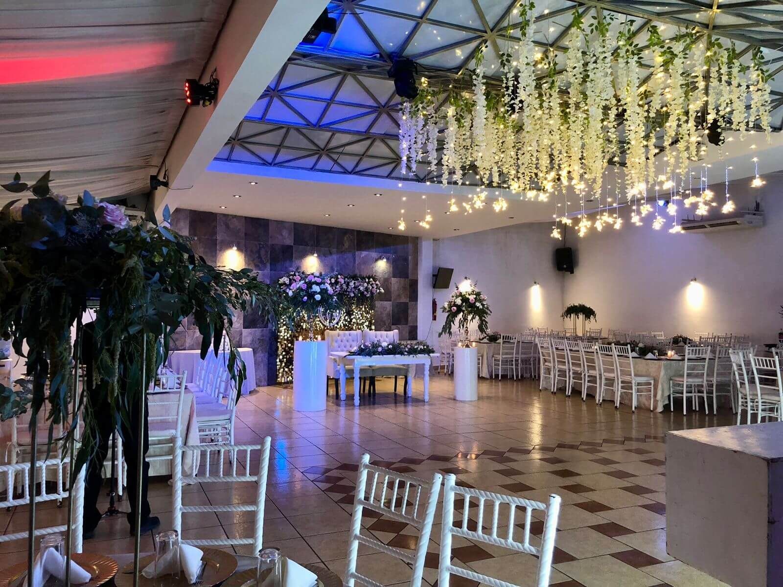 SALÓN DE EVENTOS MONTECARLO