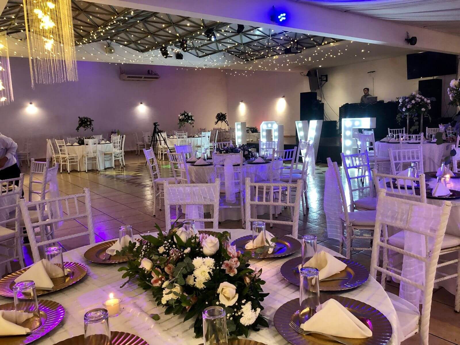 SALÓN DE EVENTOS MONTECARLO