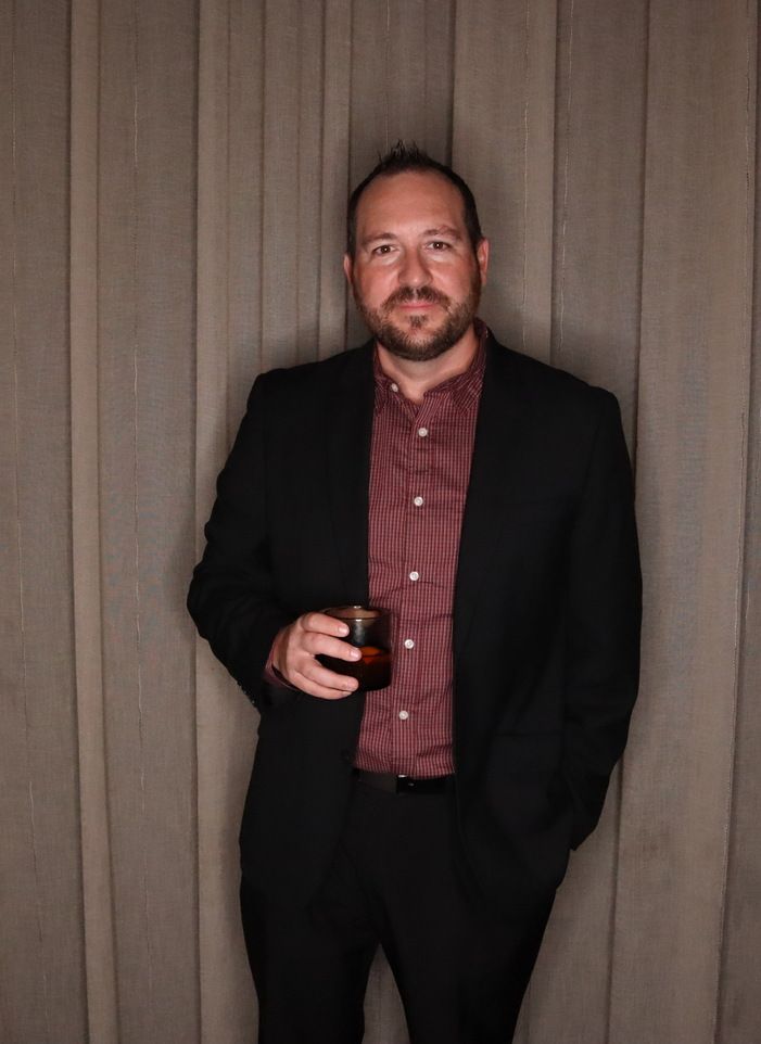 On-site AI painted guest portraits for private events