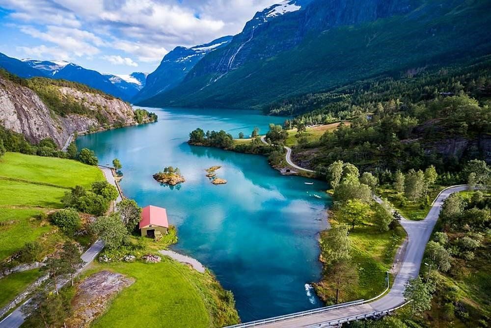 Ci sono più di mille fiordi in Norvegia, ma la maggior parte di quelli da cartolina.