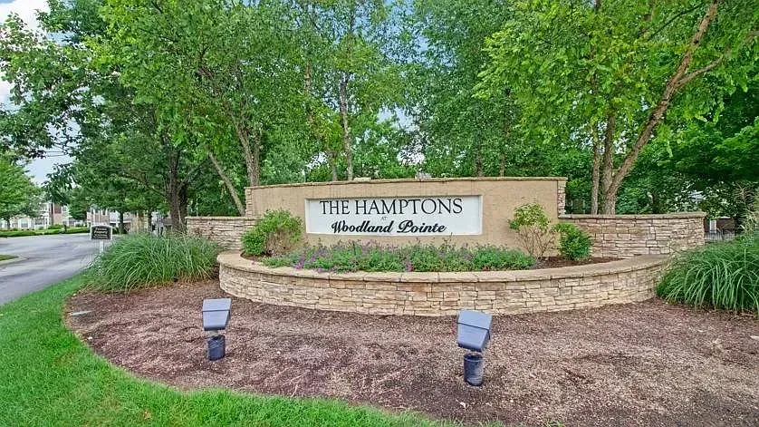 The Hamptons at Woodland Pointe monument sign with landscaping at Woodland Pointe in Nashville, TN.