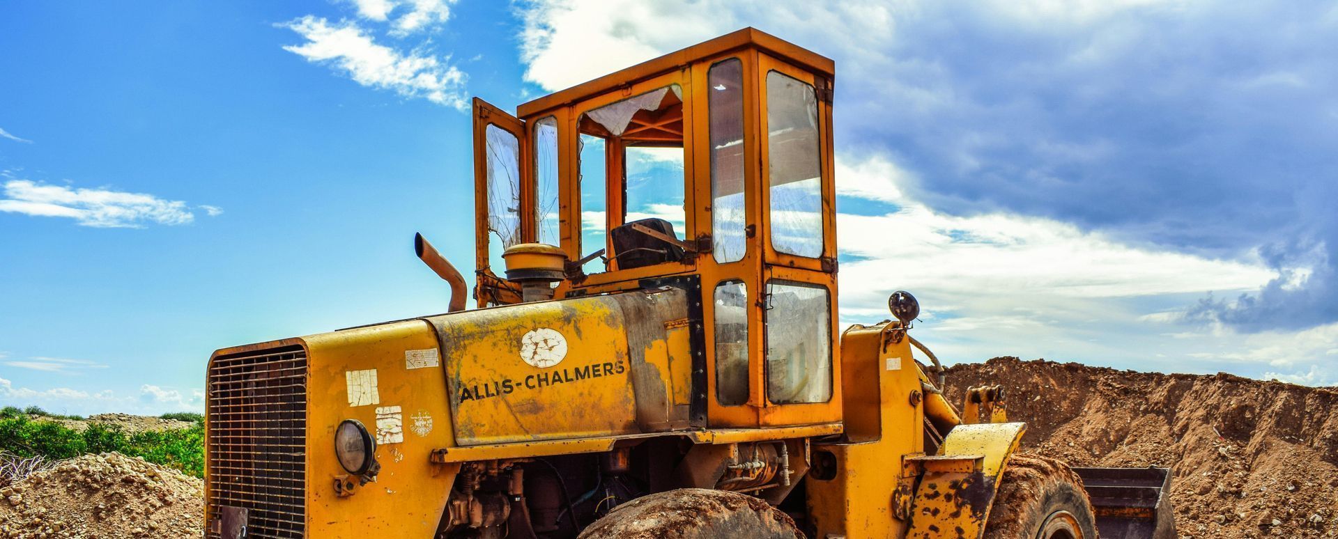 Heavy Equipment Glass Repair Heavy Equipment Glass Repair