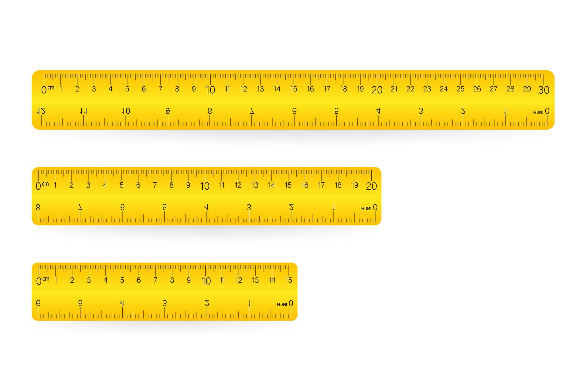 Drie linealen van verschillende lengte op een witte achtergrond bij een post over zinslengte.