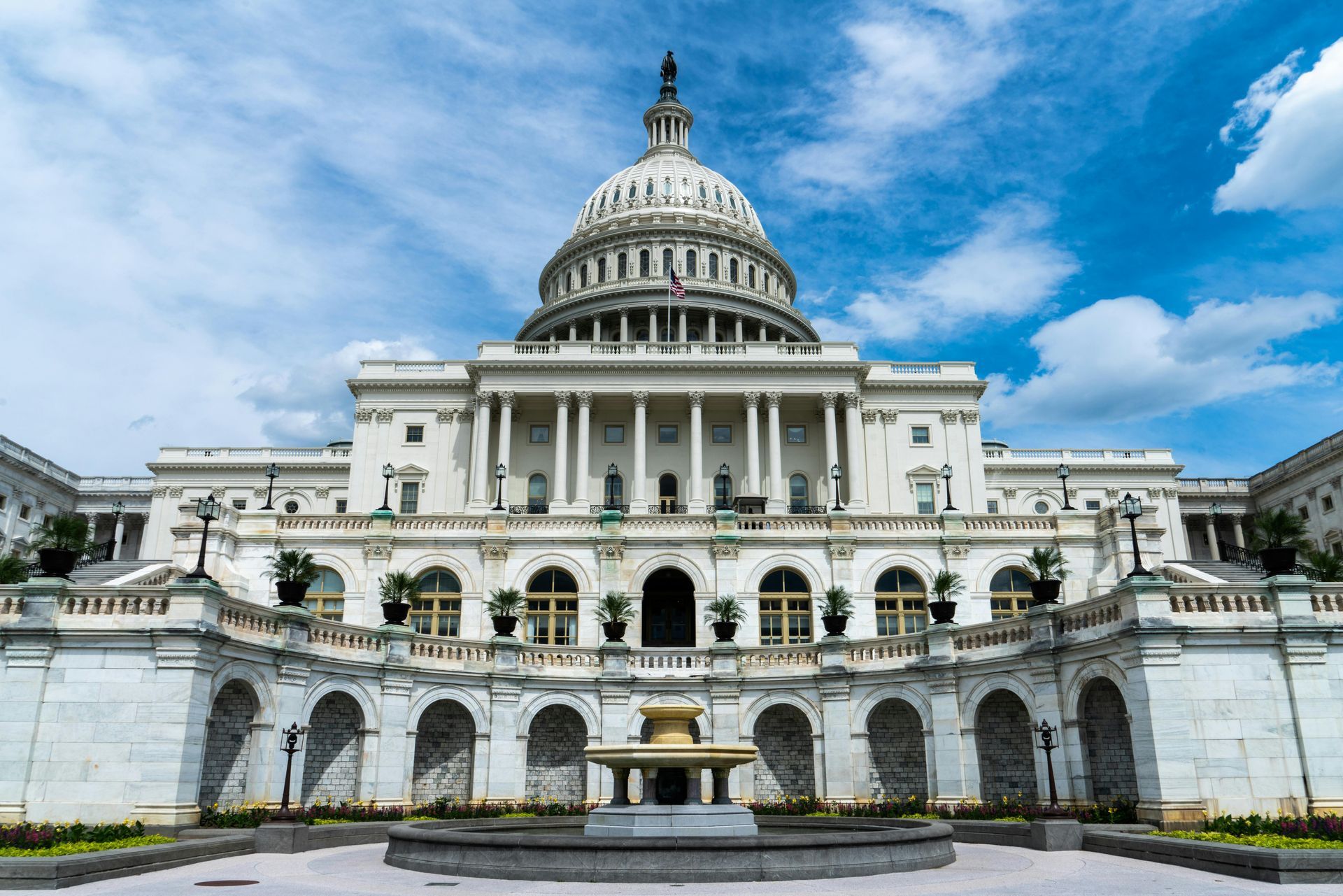 Frontaanzicht van het Capitool in Washington DC.