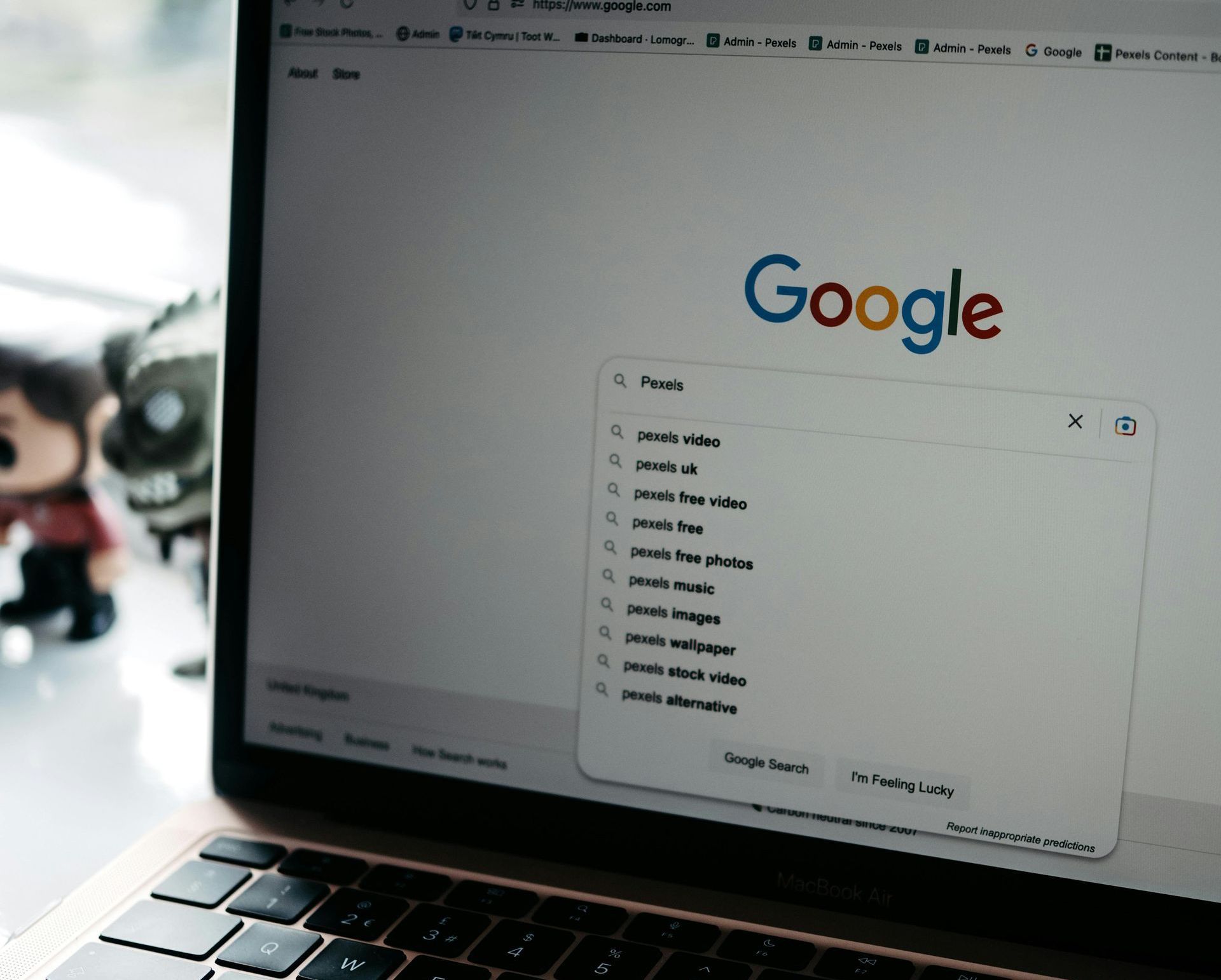 De Google-browser op een laptop.