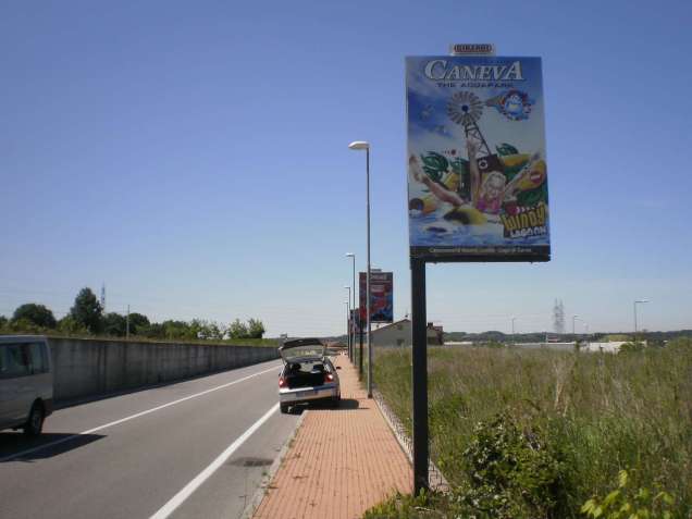 pubblicità marciapiede