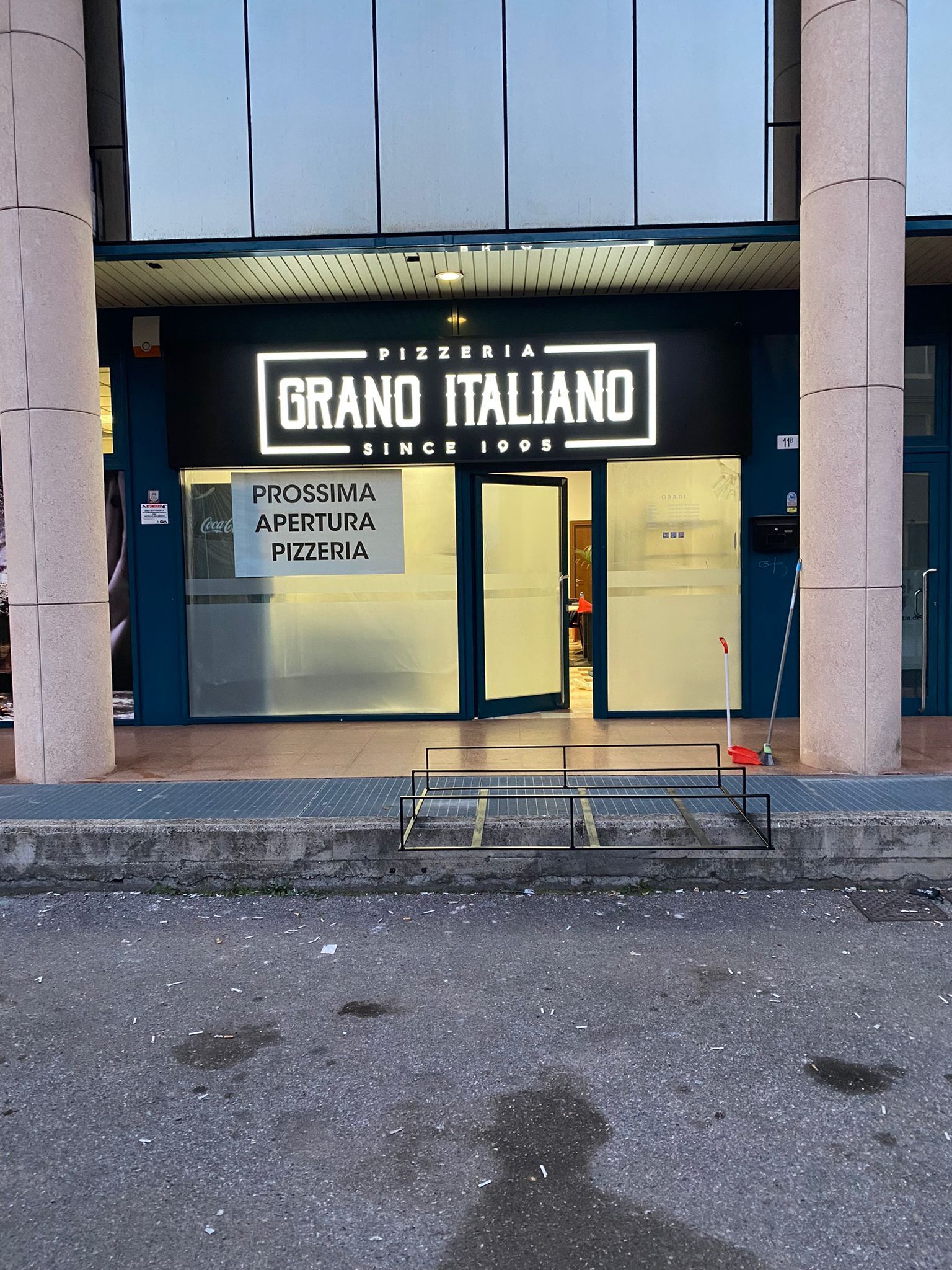 cassonetto pubblicità