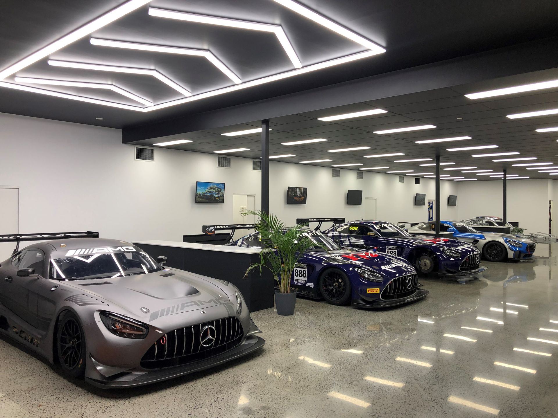 T8RE Workshop, AMG GT3's and GT4