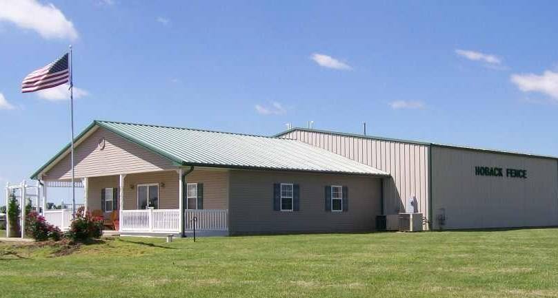 Hoback Fence Building