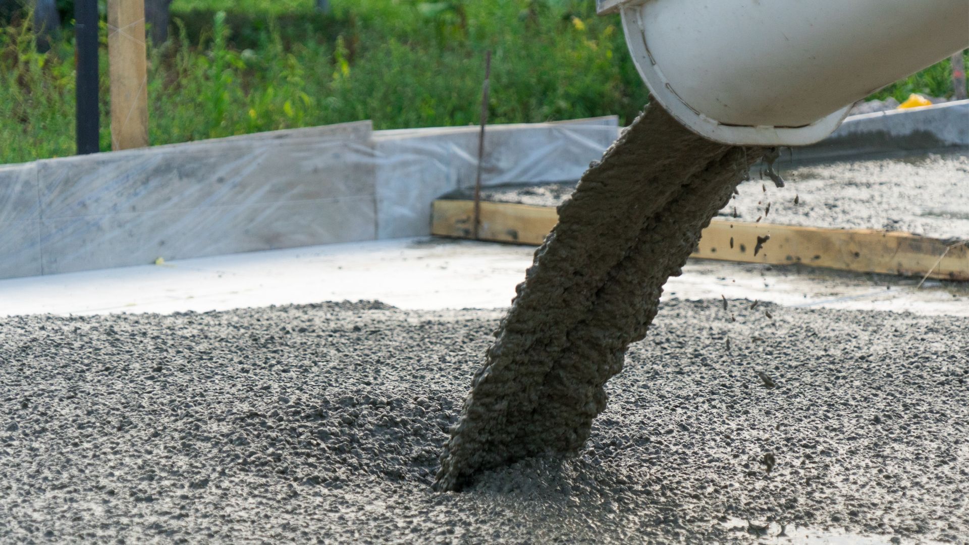 Ready Mixed Concrete supplied by PureMix Concrete from one of their Volumatic Concrete Wagons