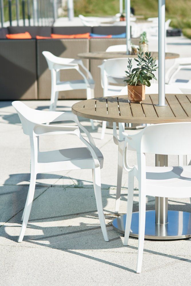 Outdoor Spaces_Office Environments_Love your Space