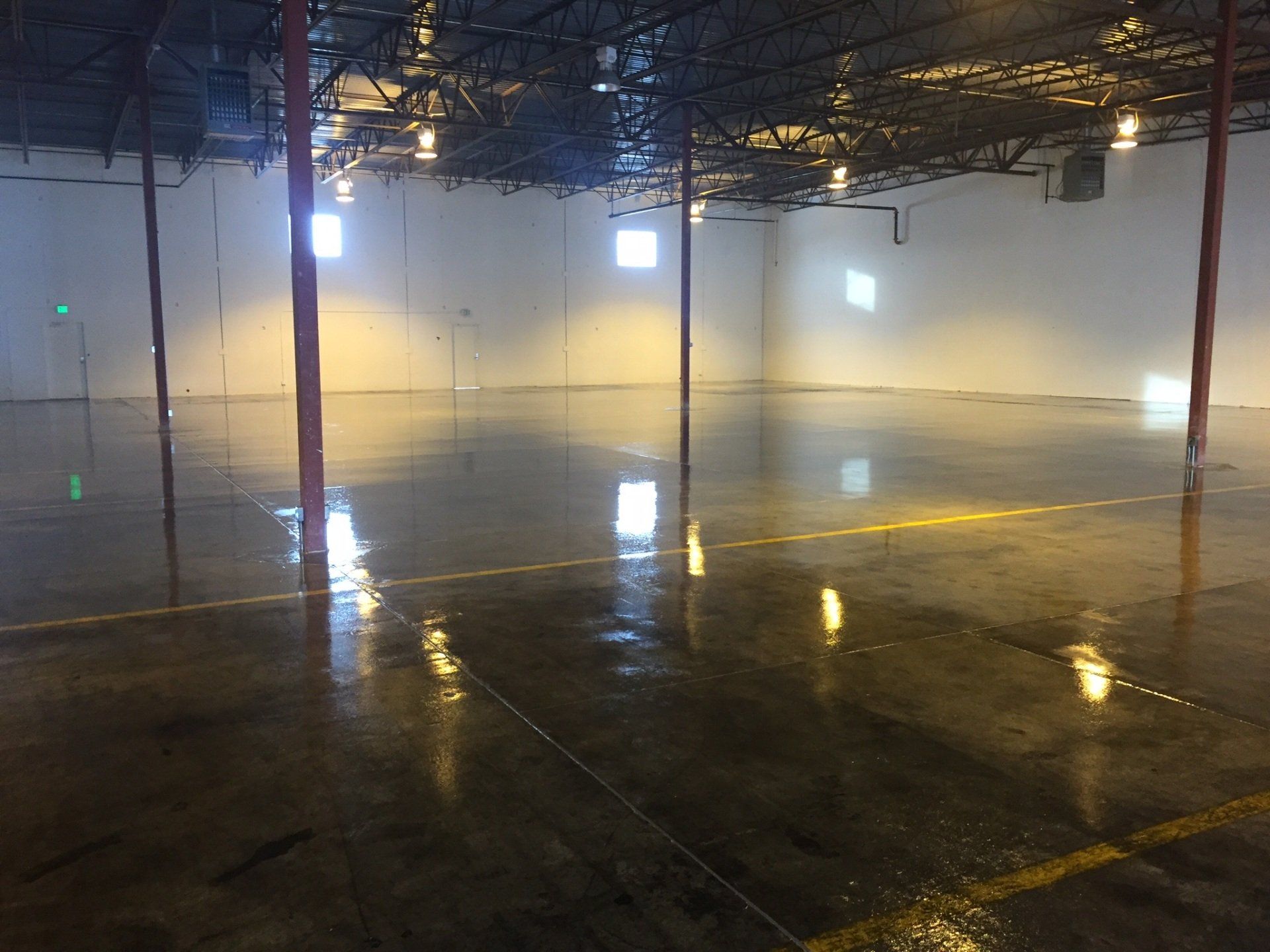 empty commercial floors