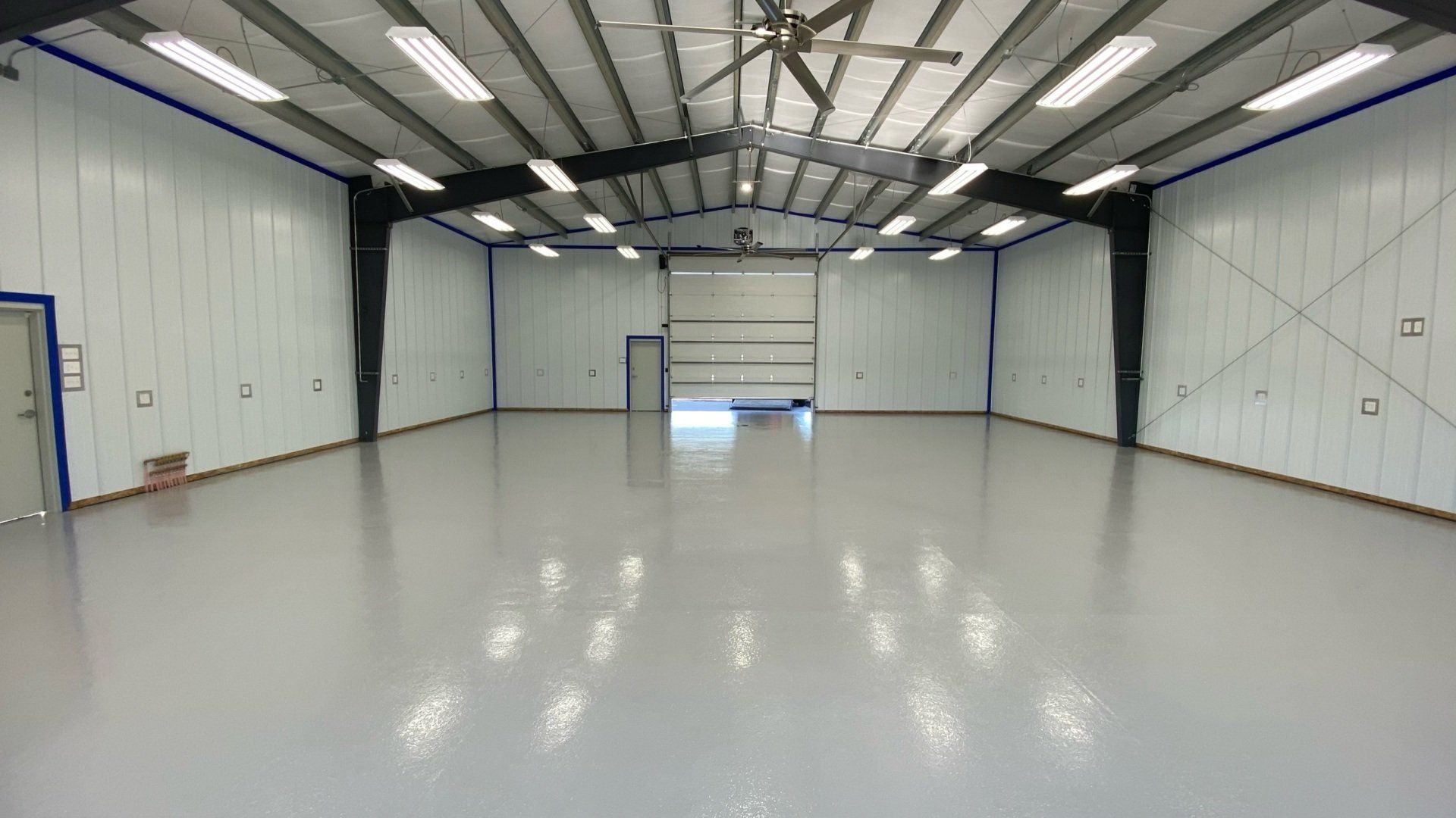 empty commercial floors finished
