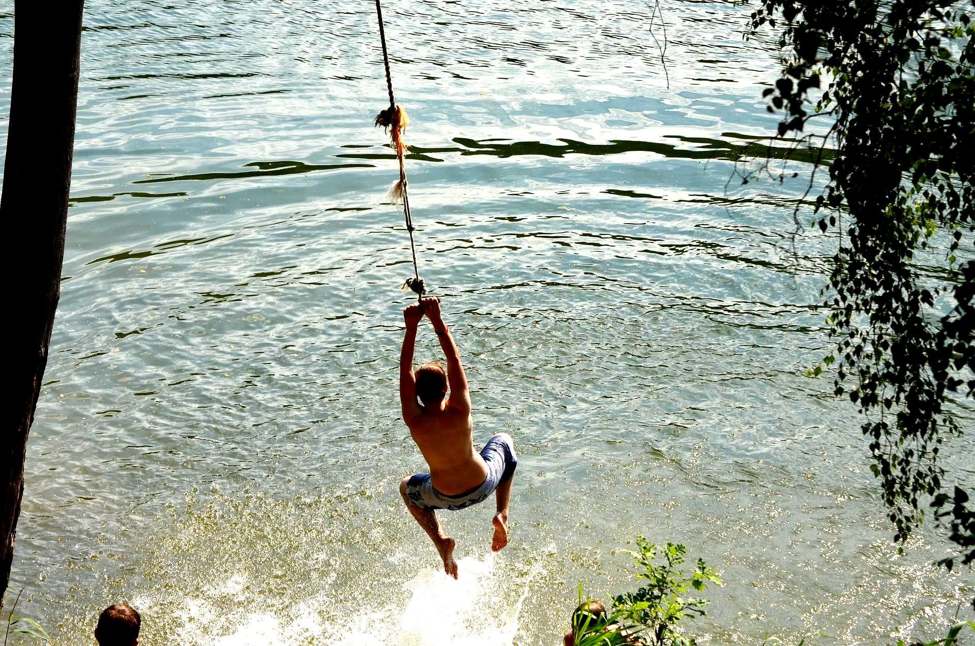 QUECHEE GORGE SWIMMING