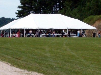 Wide Pole Tent – New Philadelphia, OH – Centre Party Rental