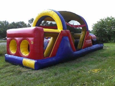 Inflatable Obstacle Course – New Philadelphia, OH – Centre Party Rental
