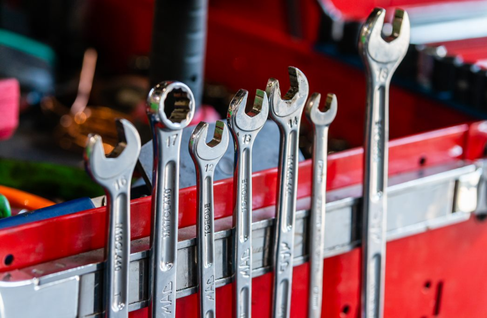 Wrenches at our auto repair shop | Vander Wal's Garage Inc