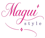 Logotipo rosa estilo “Magu” con elegante tipografía y detalles de estrellas.