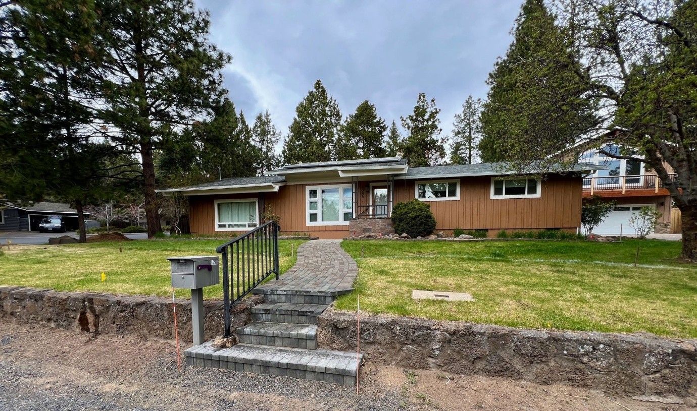 Book vacation rentals in Central Oregon