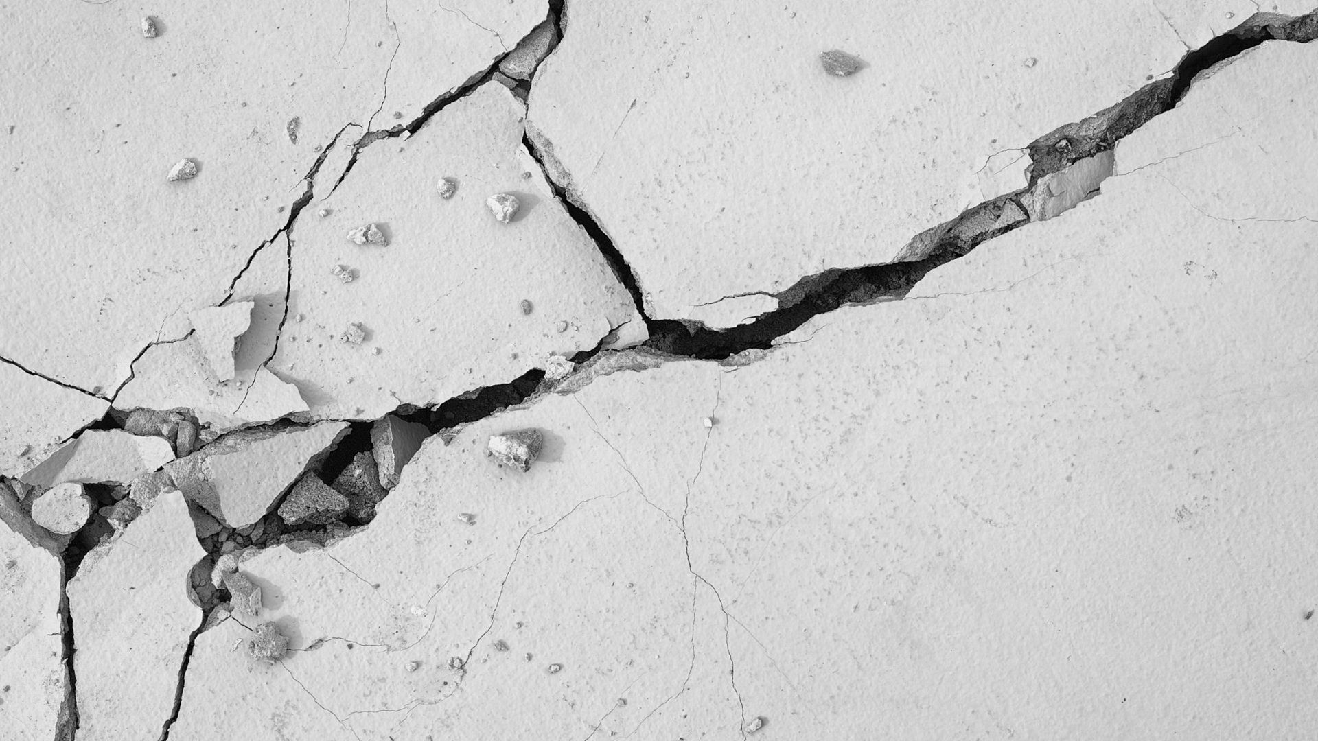 Risks of Ignoring a Crack in Garage Foundation Wall