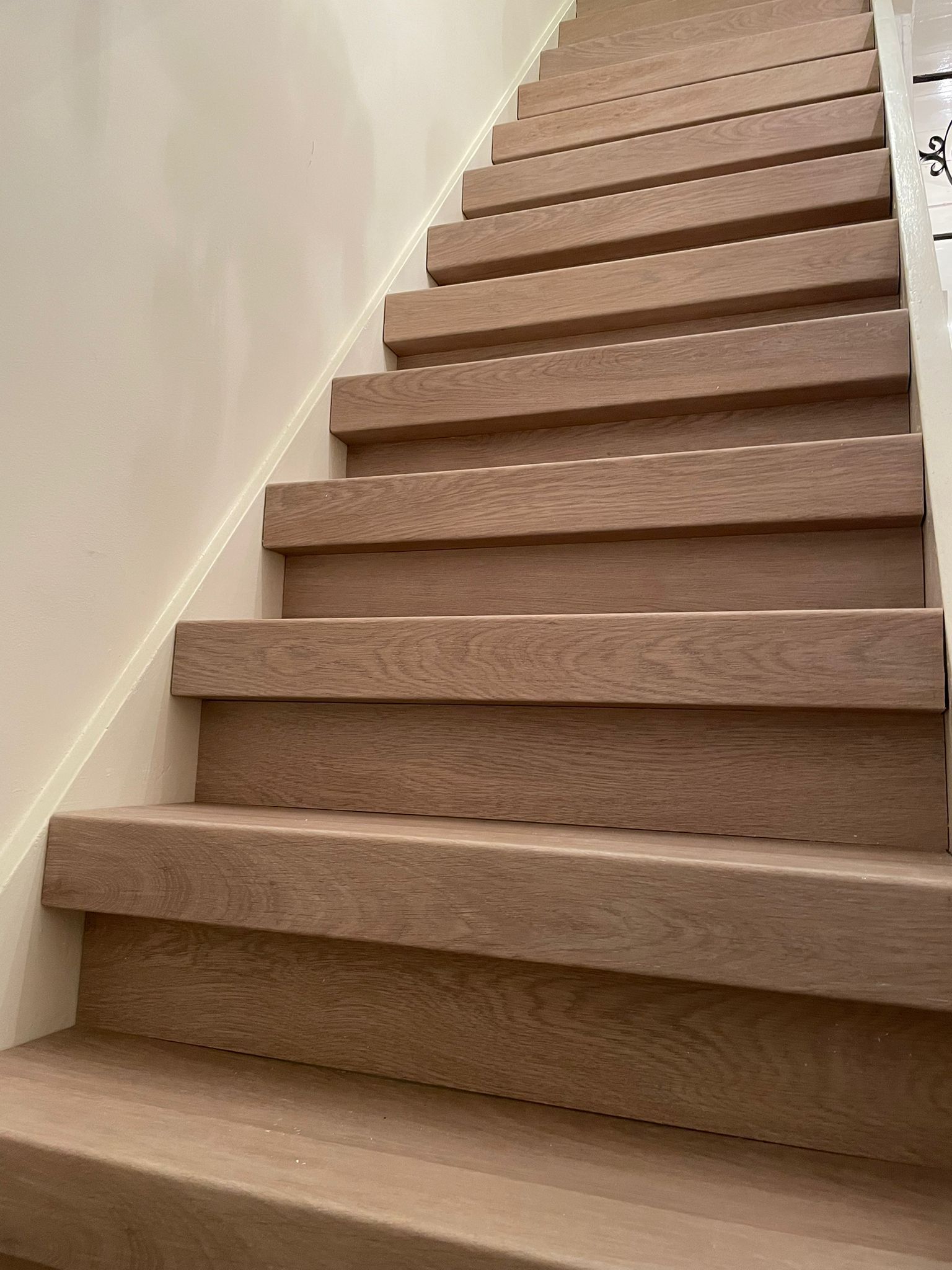 Traprenovatie met PVC, uitgevoerd door Floormatch.nl