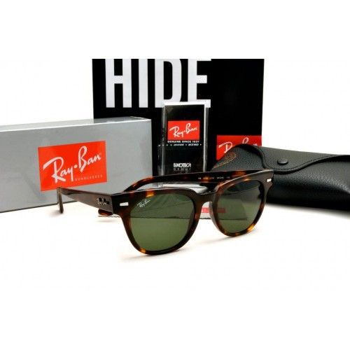 RAY BAN