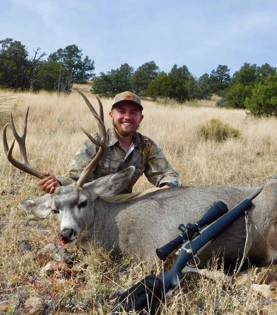 Arizona Mule deer hunting Outfitter