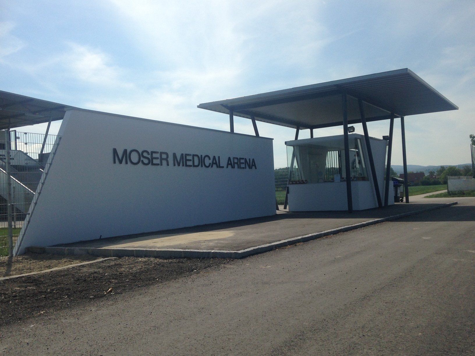 Hallenbau Pfeiffer, Bauplanung, Geschäftszentren, Bürobau