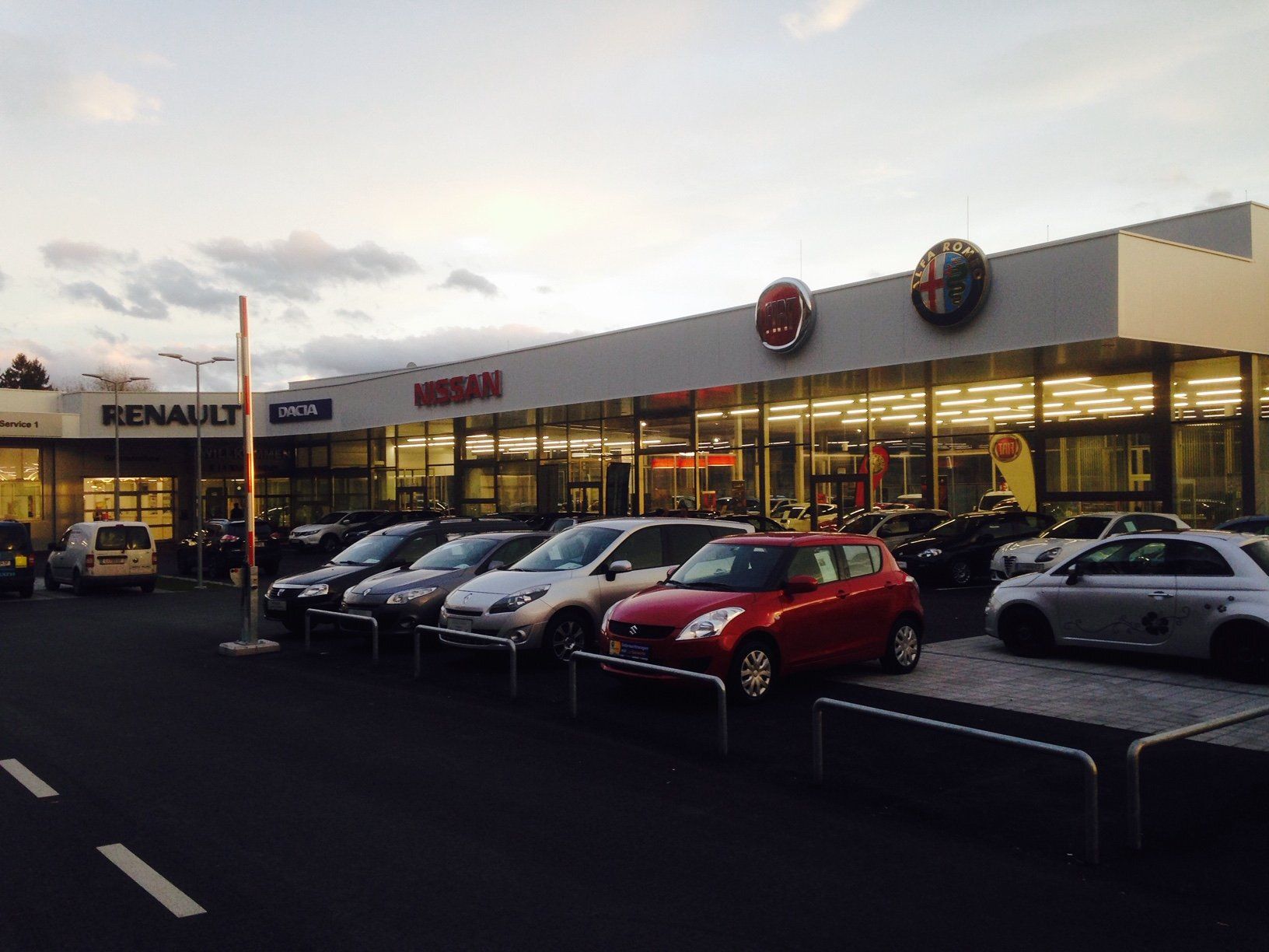 Hallenbau Pfeiffer, Bauplanung, Autohäuser, Neubau, Sanierung