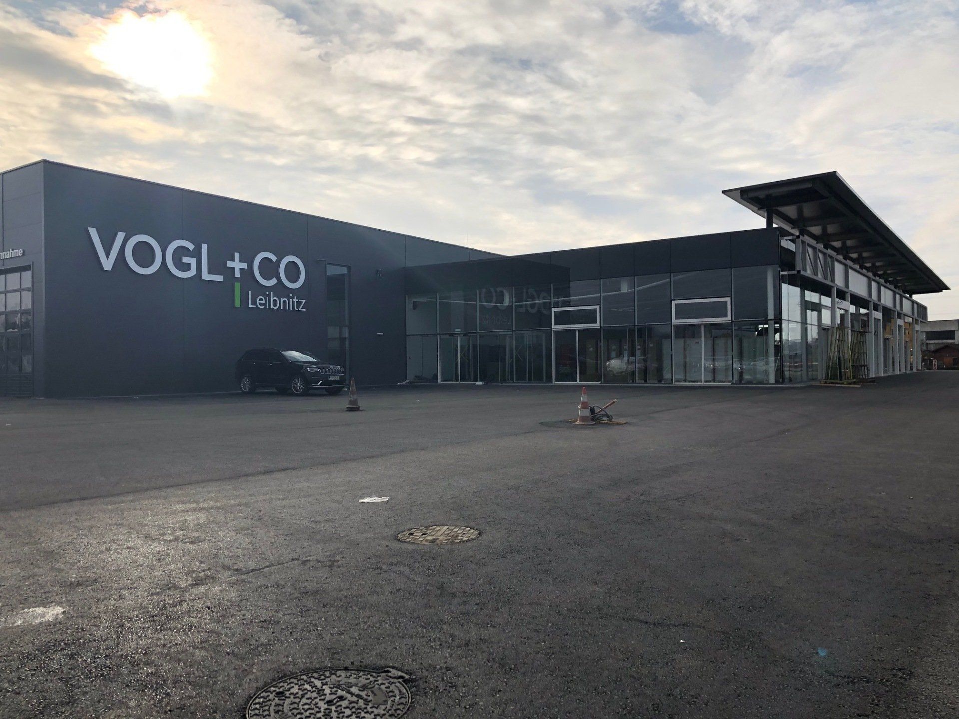 Hallenbau Pfeiffer, Bauplanung, Autohäuser, Neubau, Sanierung