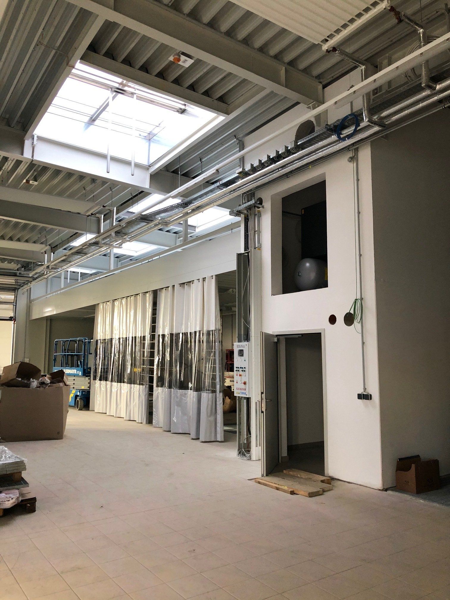 Hallenbau Pfeiffer, Bauplanung, Autohäuser, Neubau, Sanierung