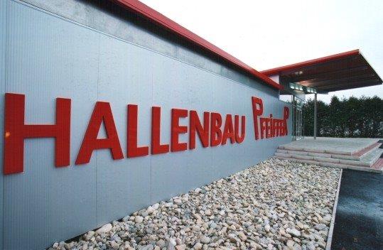 Hallenbau Pfeiffer, Bauplanung