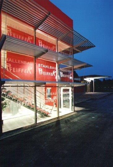 Hallenbau Pfeiffer, Bauplanung