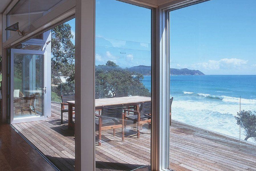 Sashless Window - Brisbane, QLD - RR Windows & Doors