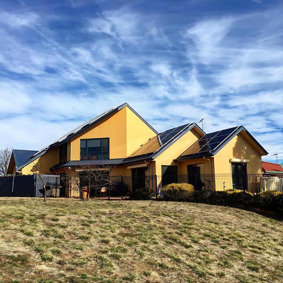 House With a Distinctive Architectural Design