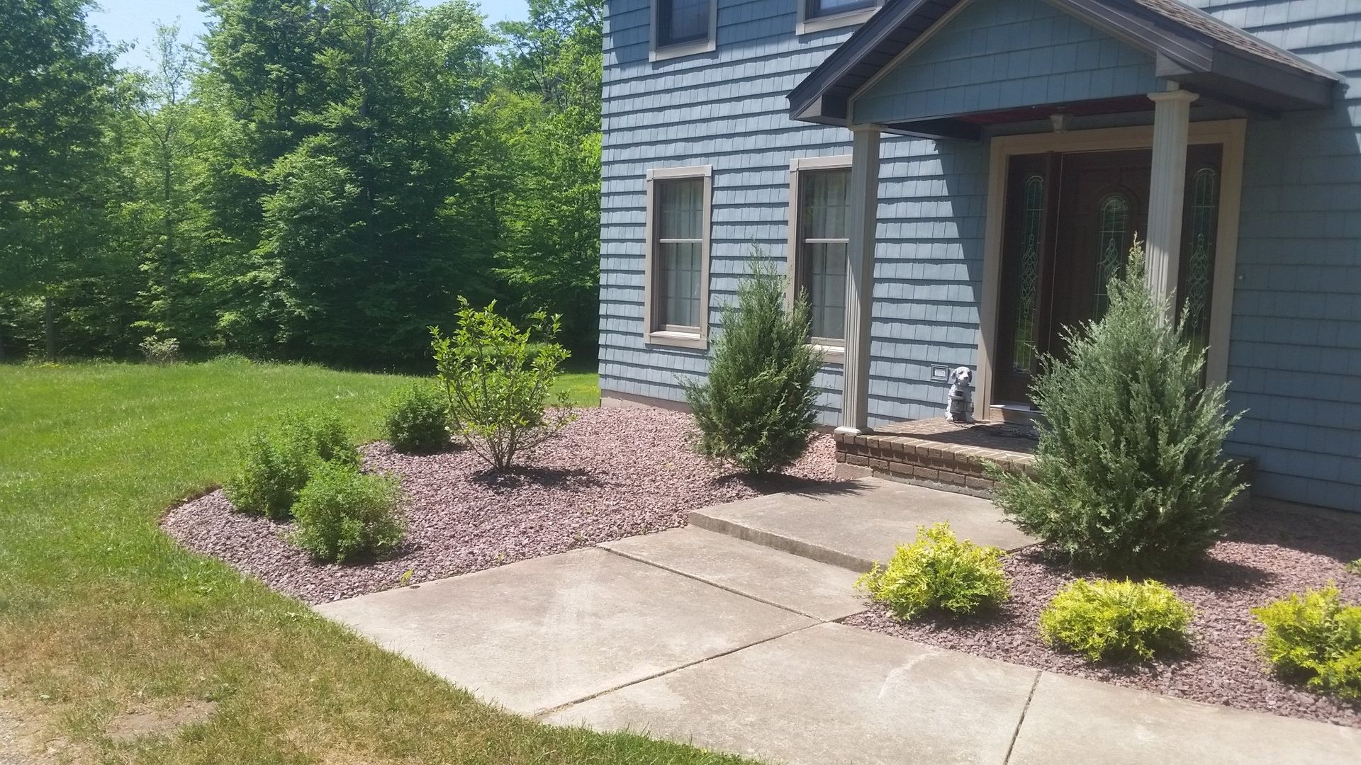 front of house with landscaping